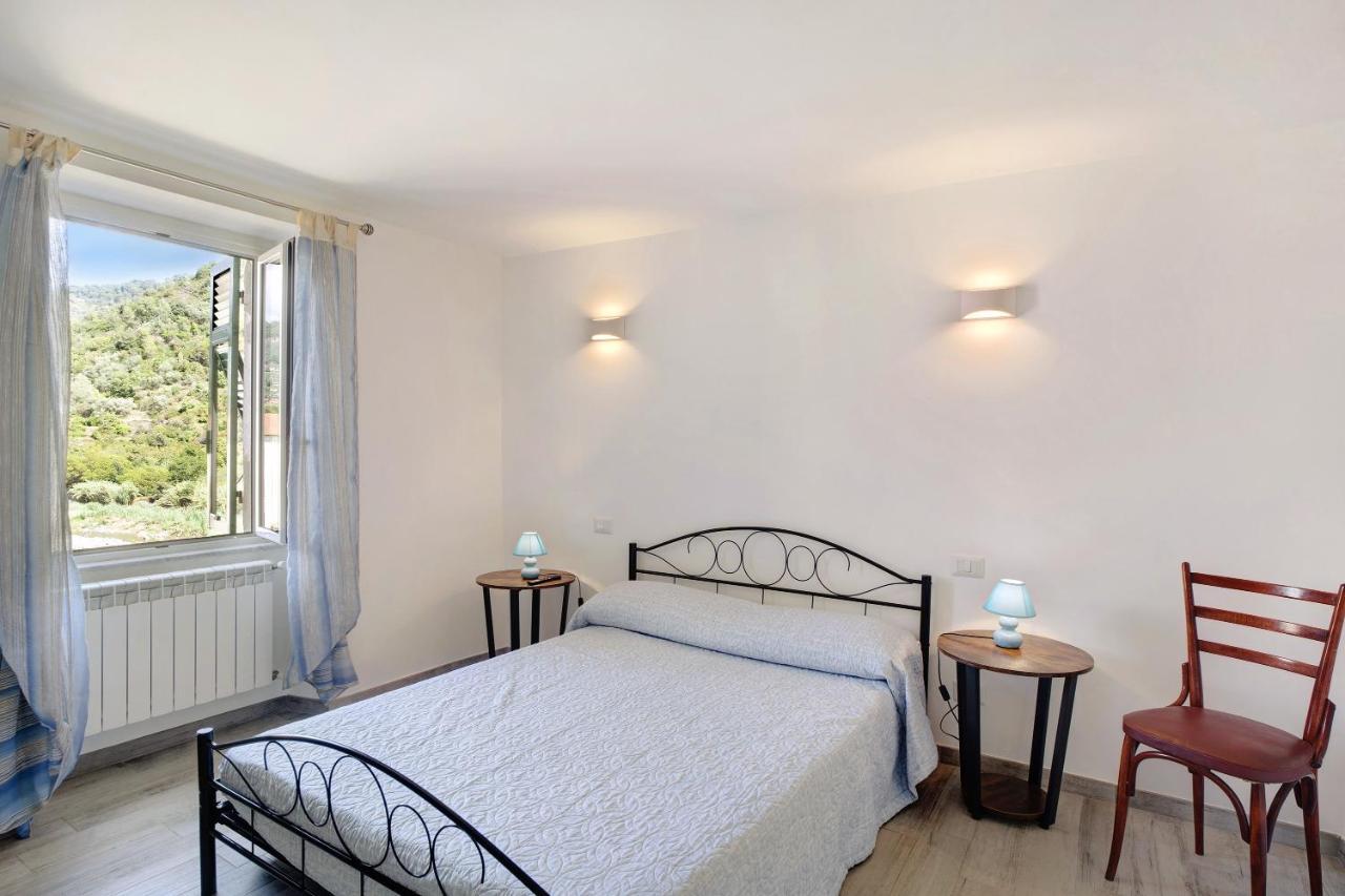 G House Dolceacqua Apartment ภายนอก รูปภาพ