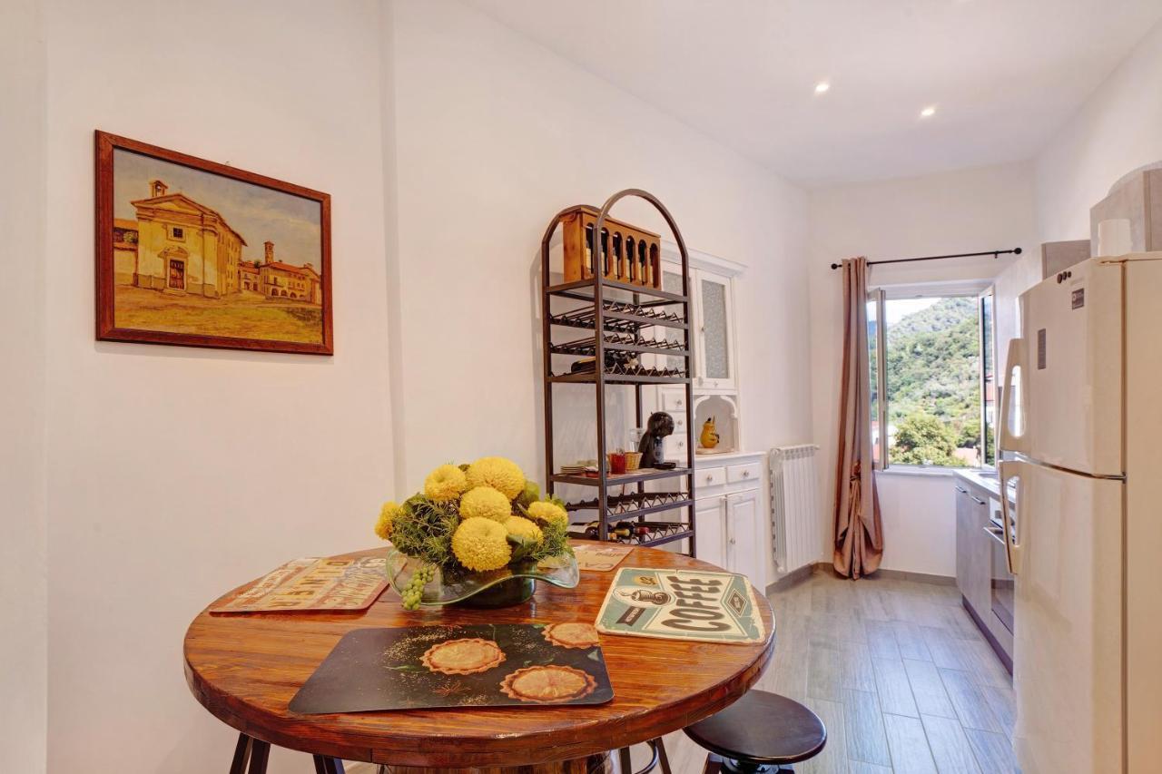G House Dolceacqua Apartment ภายนอก รูปภาพ