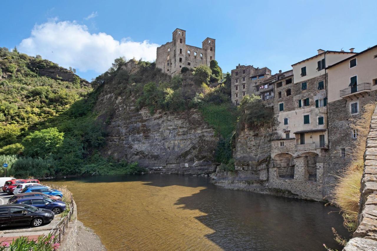 G House Dolceacqua Apartment ภายนอก รูปภาพ