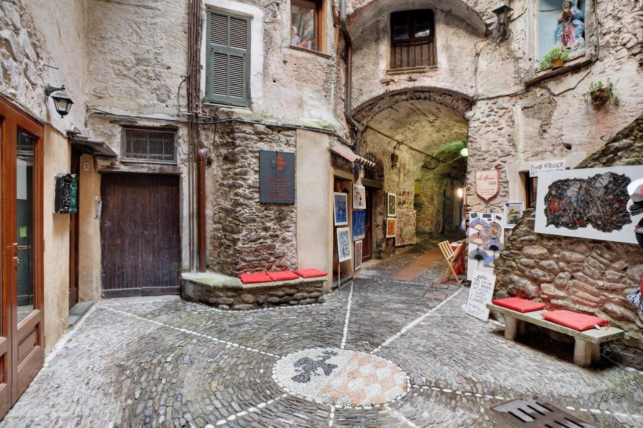 G House Dolceacqua Apartment ภายนอก รูปภาพ