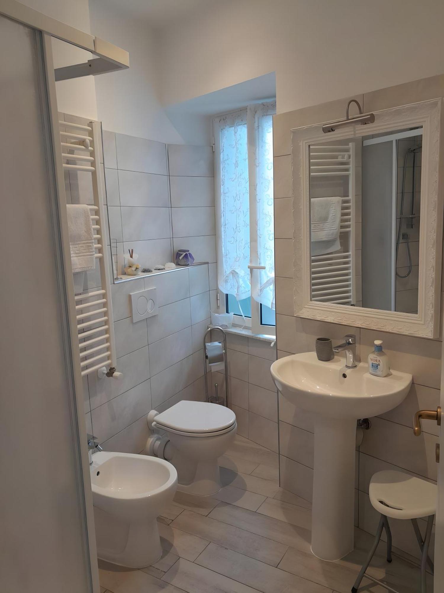 G House Dolceacqua Apartment ภายนอก รูปภาพ
